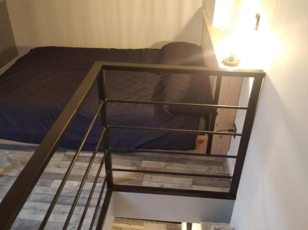 Sejour Au Jardin De Cupidon Avec Jacuzzi Et Sauna Balbigny Экстерьер фото